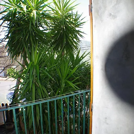 펜션 , Maison De Avec Exterieur Et Terrasse Fleurie Meuble Tourisme 3 Etoiles *