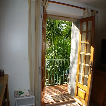 , Maison De Avec Exterieur Et Terrasse Fleurie Meuble Tourisme 3 Etoiles