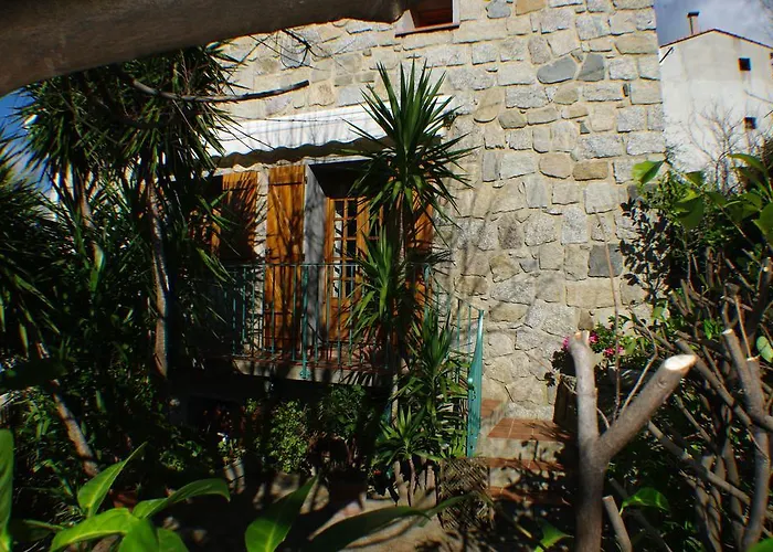 Tatil Evi , Maison De Avec Exterieur Et Terrasse Fleurie Meuble Tourisme 3 Etoiles Santa-Lucia-di-Tallano